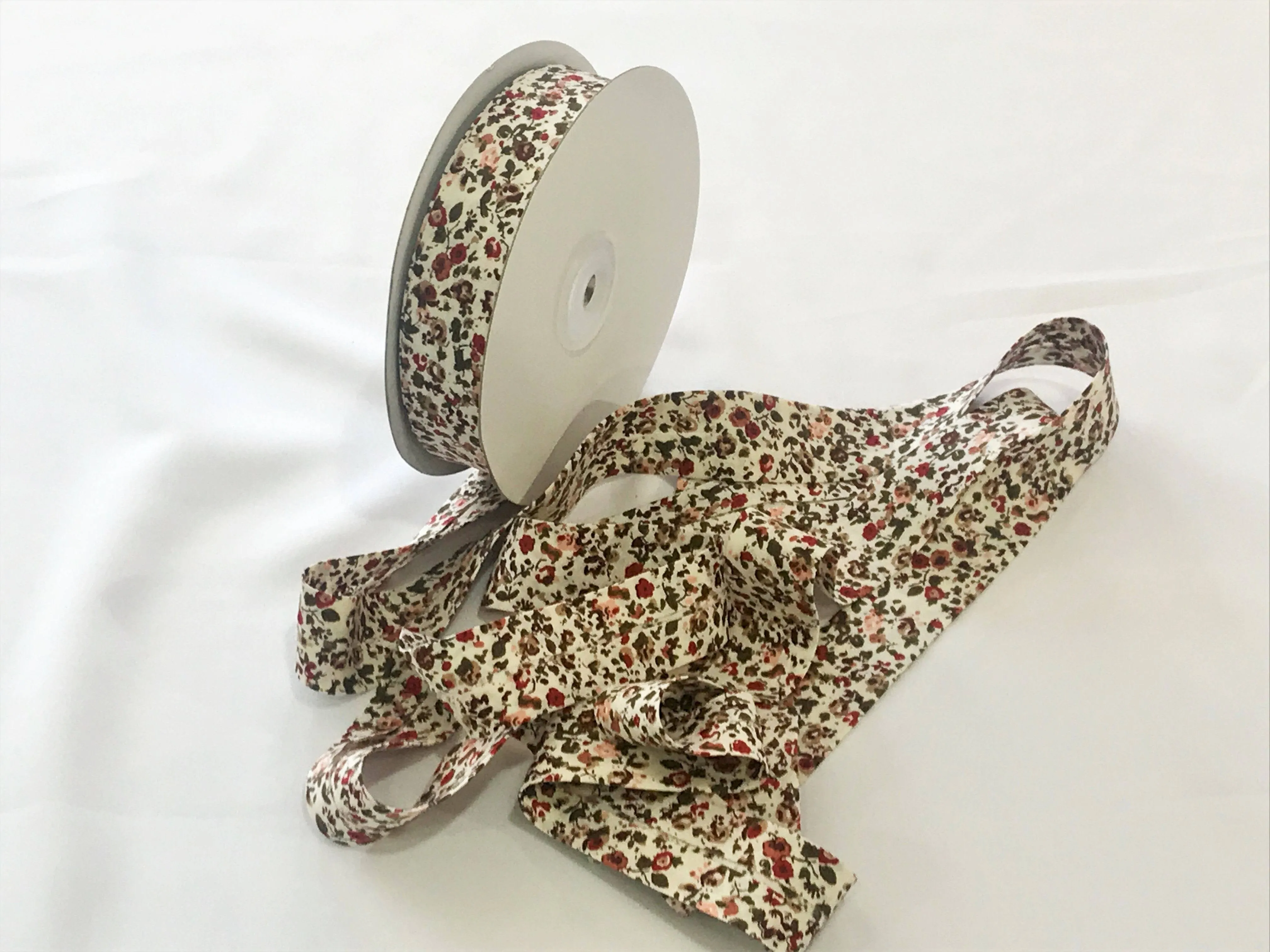 Floral Print Bias Binding Cotton Tape - FULL REEL