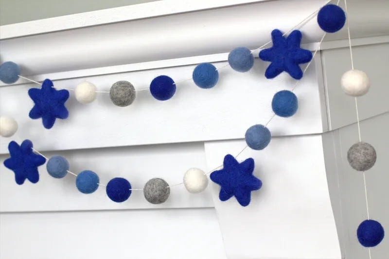 Hanukkah Garland- Star of David- Shades of Blue, Gray, White