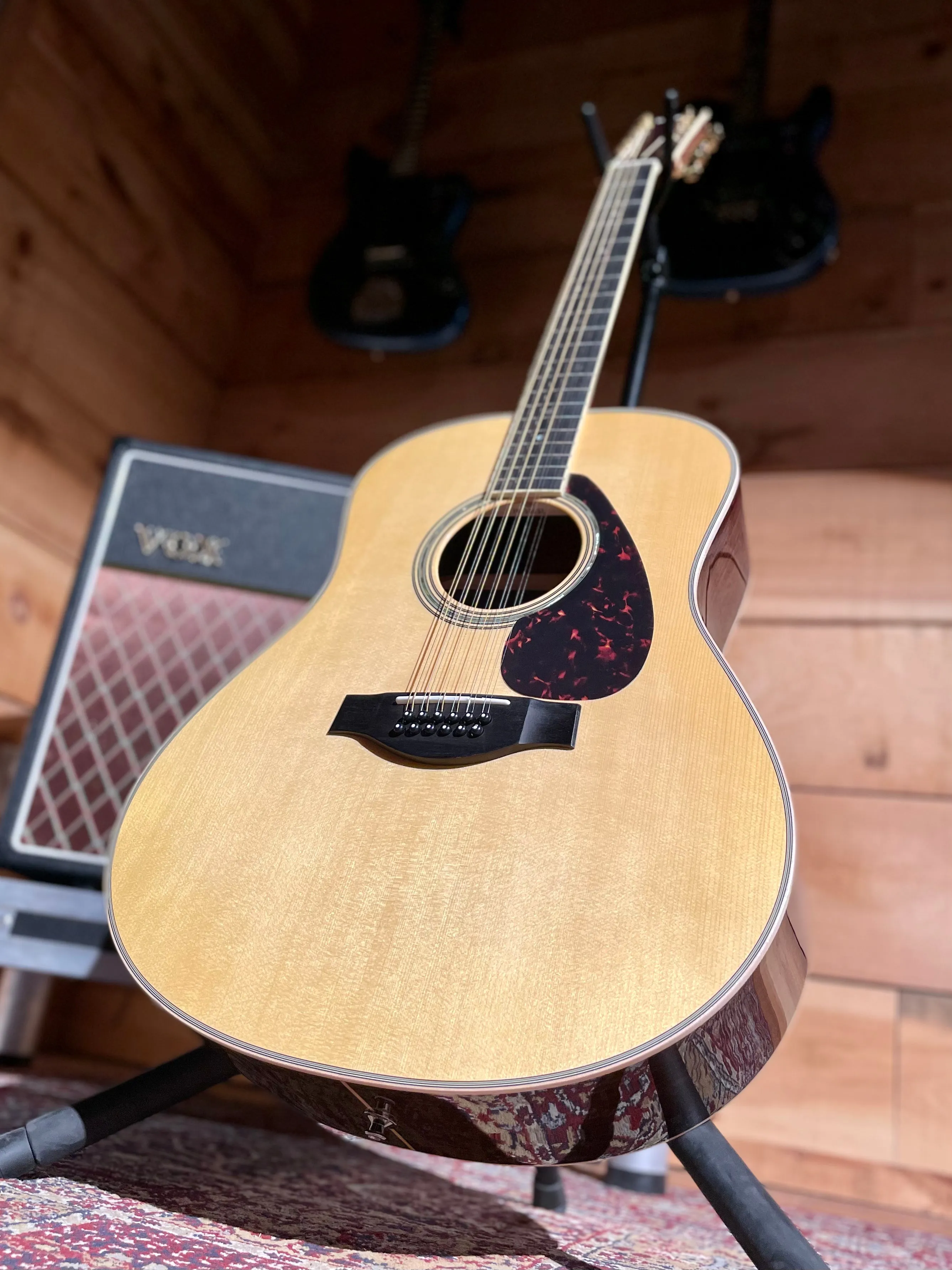 Yamaha LL16-12 ARE, 12-String, Spruce/Rosewood, Natural