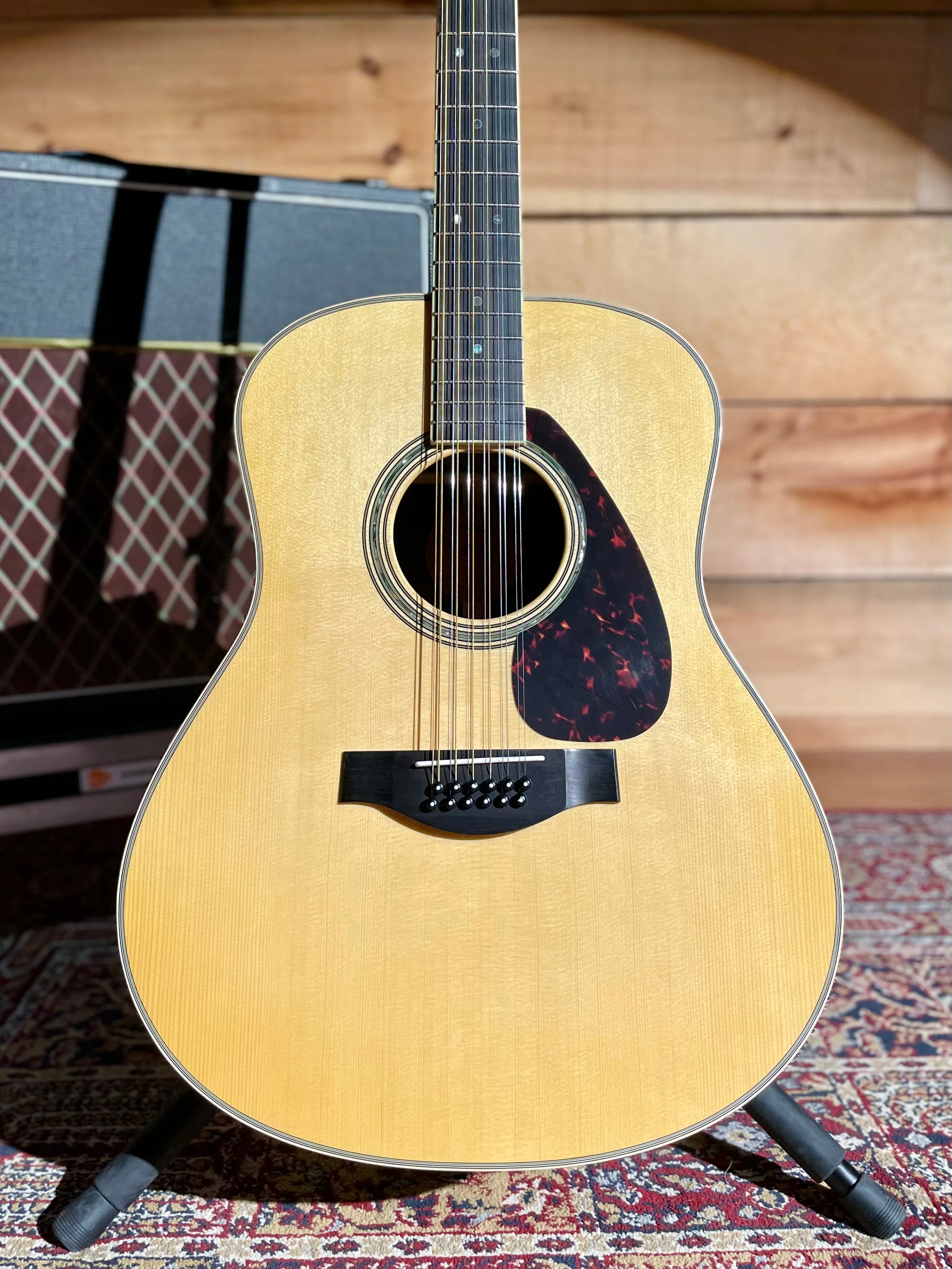 Yamaha LL16-12 ARE, 12-String, Spruce/Rosewood, Natural